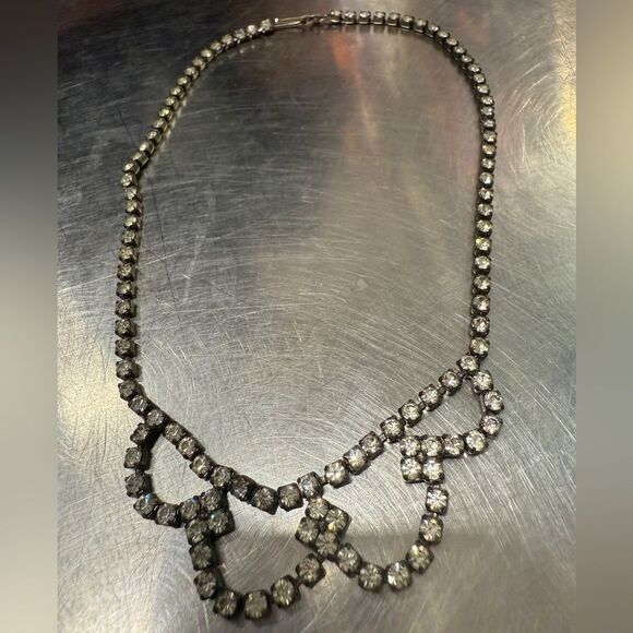 Vintage Clear Rhinestone Statement Necklace - Picture 5 of 17